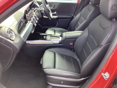 صورة مصغرة 13 لـ 2025 Mercedes-BENZ GLB AMG