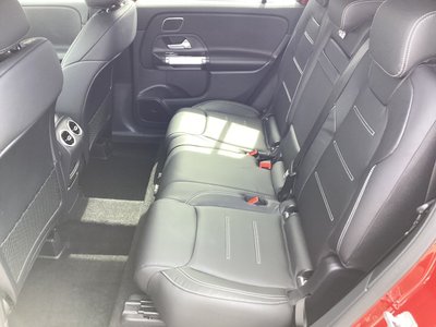 صورة مصغرة 14 لـ 2025 Mercedes-BENZ GLB AMG