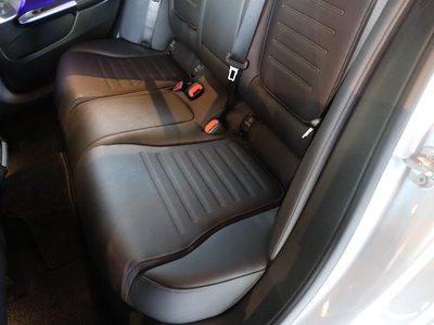 صورة مصغرة 50 لـ 2025 MERCEDES-BENZ C-CLASS