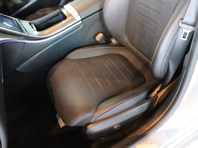صورة مصغرة 52 لـ 2025 MERCEDES-BENZ C-CLASS