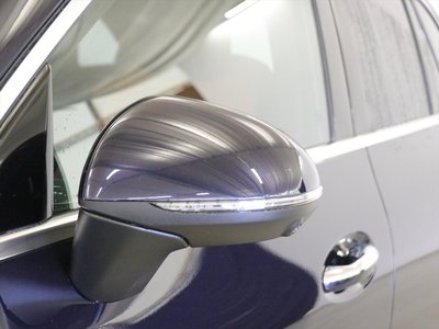 MERCEDES-BENZ GLC - 7