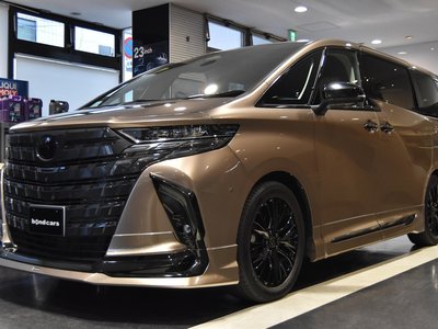 صورة 1 لـ 2024 Toyota ALPHARD