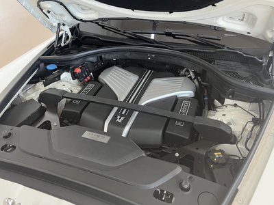 ROLLS-ROYCE CULLINAN - 9