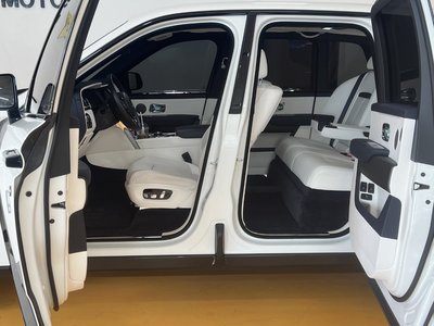 ROLLS-ROYCE CULLINAN - 5