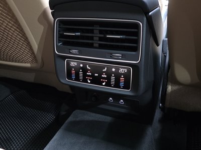2023 AUDI Q7 — миниатюра 19