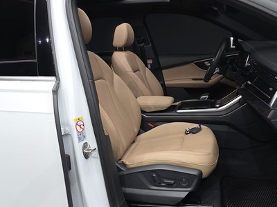 2023 AUDI Q7 — миниатюра 11