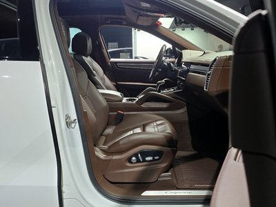PORSCHE CAYENNE - 10
