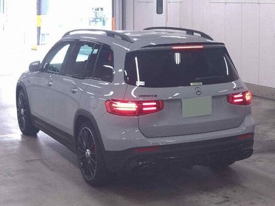 2026 Mercedes-BENZ GLB 照片 1