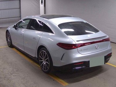 MERCEDES-BENZ EQS - 2