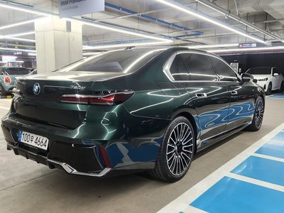 BMW 7 SERIES - 4