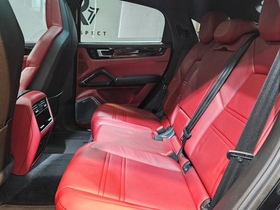 PORSCHE CAYENNE - 9