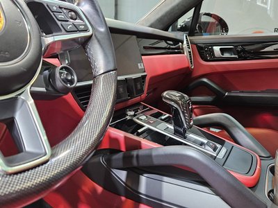 PORSCHE CAYENNE - 10