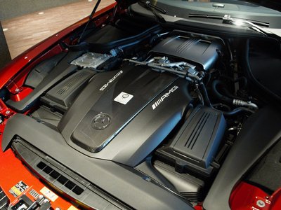 MERCEDES-BENZ AMG GT - 4