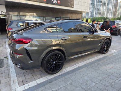 2025 BMW X6 — фото 4