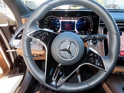 MERCEDES-BENZ E-CLASS - 8