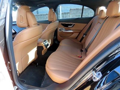 MERCEDES-BENZ E-CLASS - 7