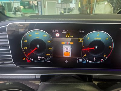 MERCEDES-BENZ GLE - 7
