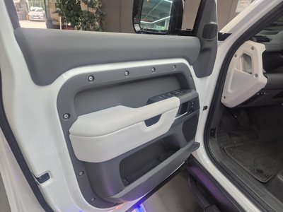 صورة مصغرة 14 لـ 2025 LAND Rover DEFENDER