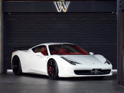 FERRARI 458 ITALIA - 6