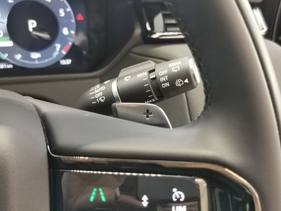 2024 LAND Rover RANGE ROVER VELAR — миниатюра 20