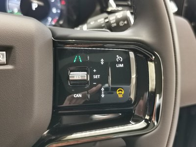 2024 LAND Rover RANGE ROVER VELAR — миниатюра 16