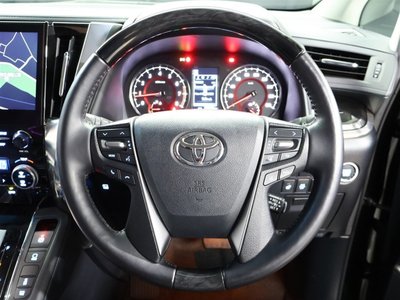 TOYOTA ALPHARD - 6