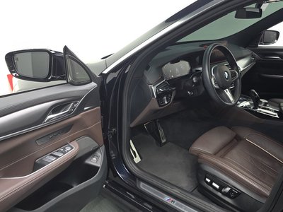 BMW 6 SERIES GT - 10