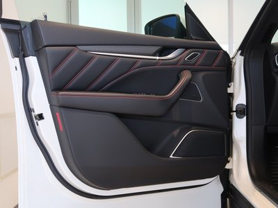صورة مصغرة 16 لـ 2019 Maserati LEVANTE