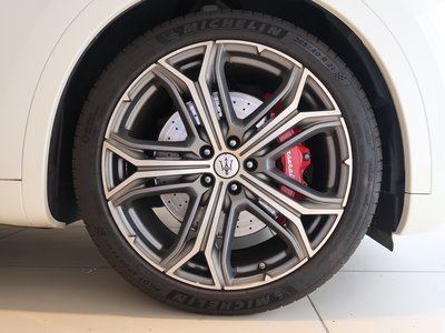 2019 Maserati LEVANTE 照片 4