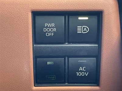 TOYOTA VELLFIRE - 8
