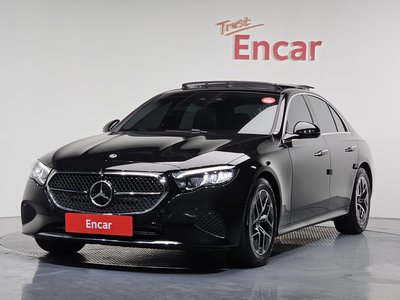 MERCEDES-BENZ E-CLASS - 1