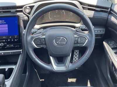 صورة مصغرة 17 لـ 2025 Lexus LBX