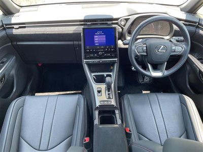 2025 Lexus LBX photo 2