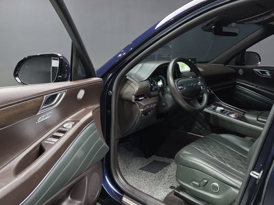 GENESIS GV80 - 10