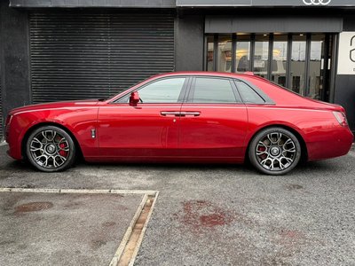 ROLLS-ROYCE GHOST - 10
