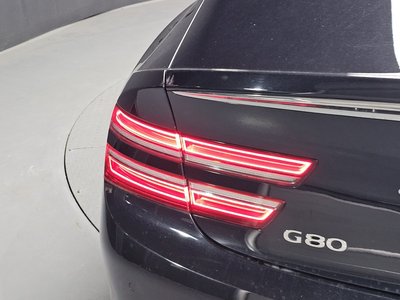 GENESIS G80 (RG3) - 10