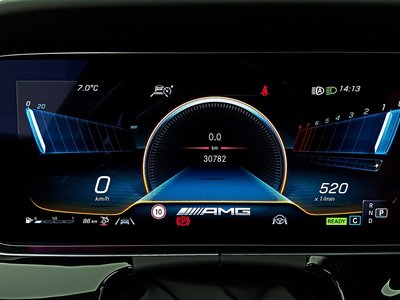 MERCEDES-BENZ GT AMG - 8