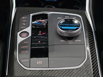 صورة 9 لـ 2025 BMW 3 SERIES