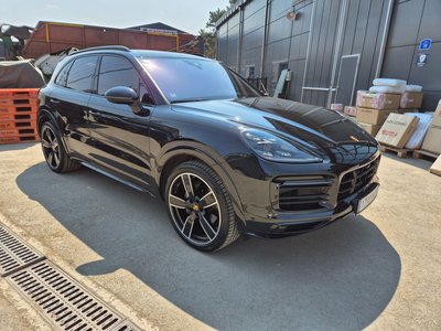PORSCHE CAYENNE - 2