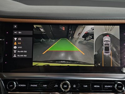 2022 Bentley FLYING SPUR — миниатюра 21
