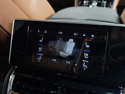 2022 Bentley FLYING SPUR — миниатюра 38