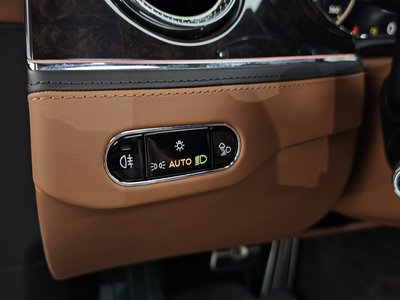 2022 Bentley FLYING SPUR — миниатюра 30