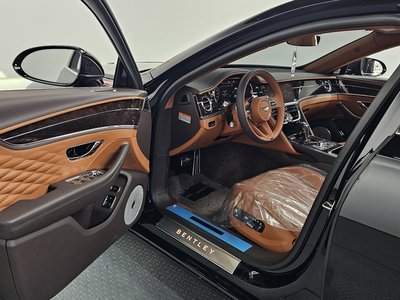 2022 Bentley FLYING SPUR — миниатюра 13