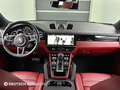 2021 Porsche CAYENNE photo 5