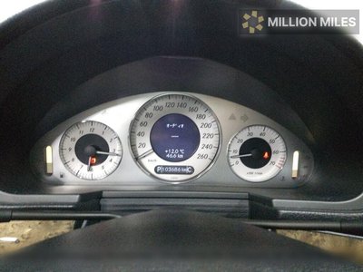 MERCEDES-BENZ E-CLASS - 6