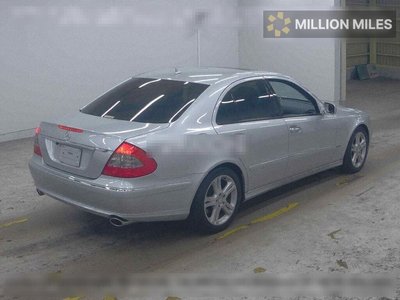 MERCEDES-BENZ E-CLASS - 5