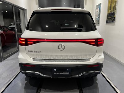 MERCEDES-BENZ EQB - 8