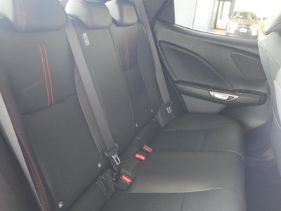 2025 Lexus LBX 缩略图 15