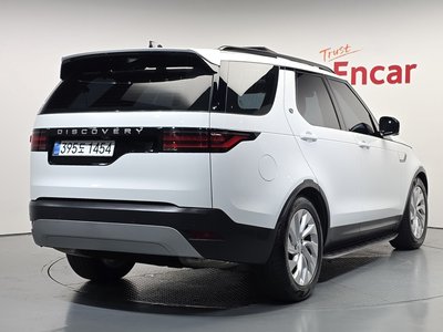 2024 LAND Rover DISCOVERY — фото 3