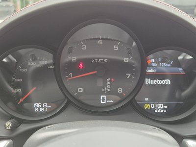 2018 Porsche 718 photo 10